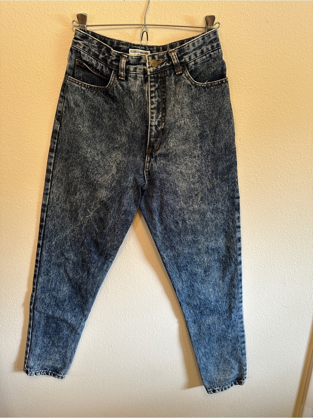 Guess by Marciano women’s Acid Wash Relaxed Jeans - Blue
